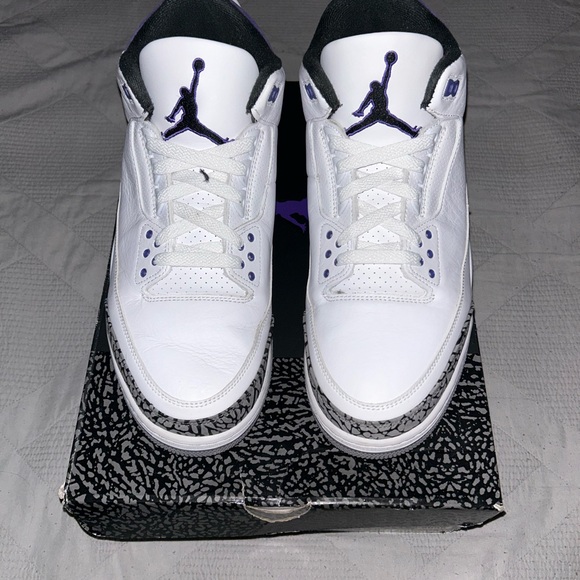 Jordan 3 Retro Dark Iris Size 13 - Picture 3 of 4